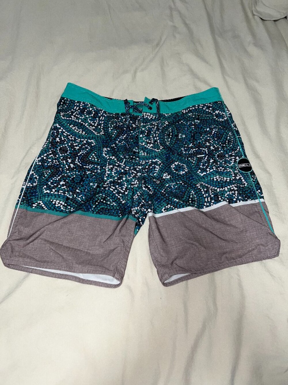 O'Neill Hyperfreak Boardshort Teal Mosaic Print Size 32